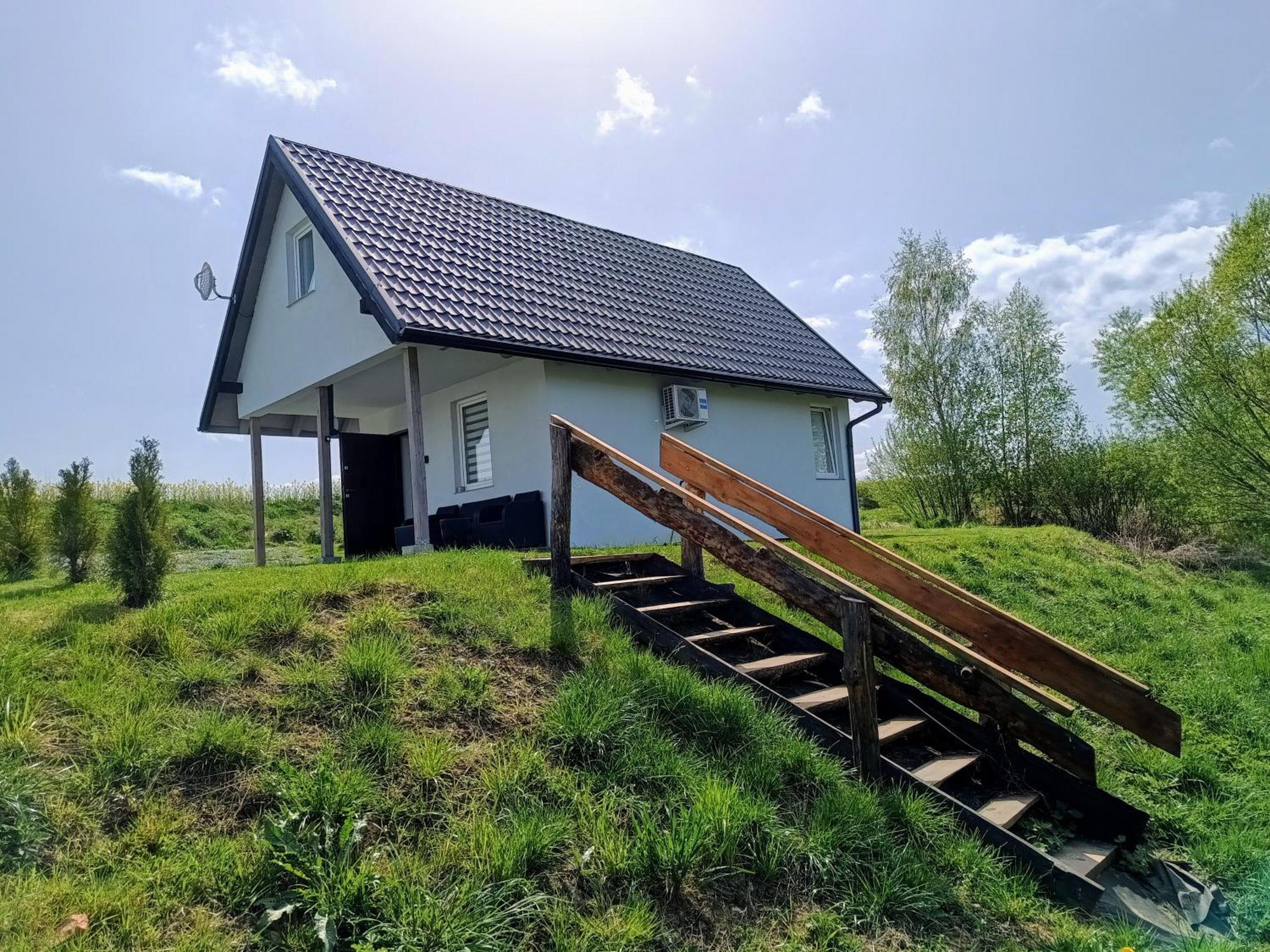 Domki Brzezowka Nad Stawami โควอตสโก ภายนอก รูปภาพ